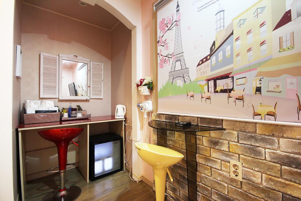 Hole In One Hotel Сачхон Экстерьер фото